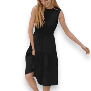 Everlane Women's 100% Linen Open Back Tiered Dress Size 12 Black Sleeveless
